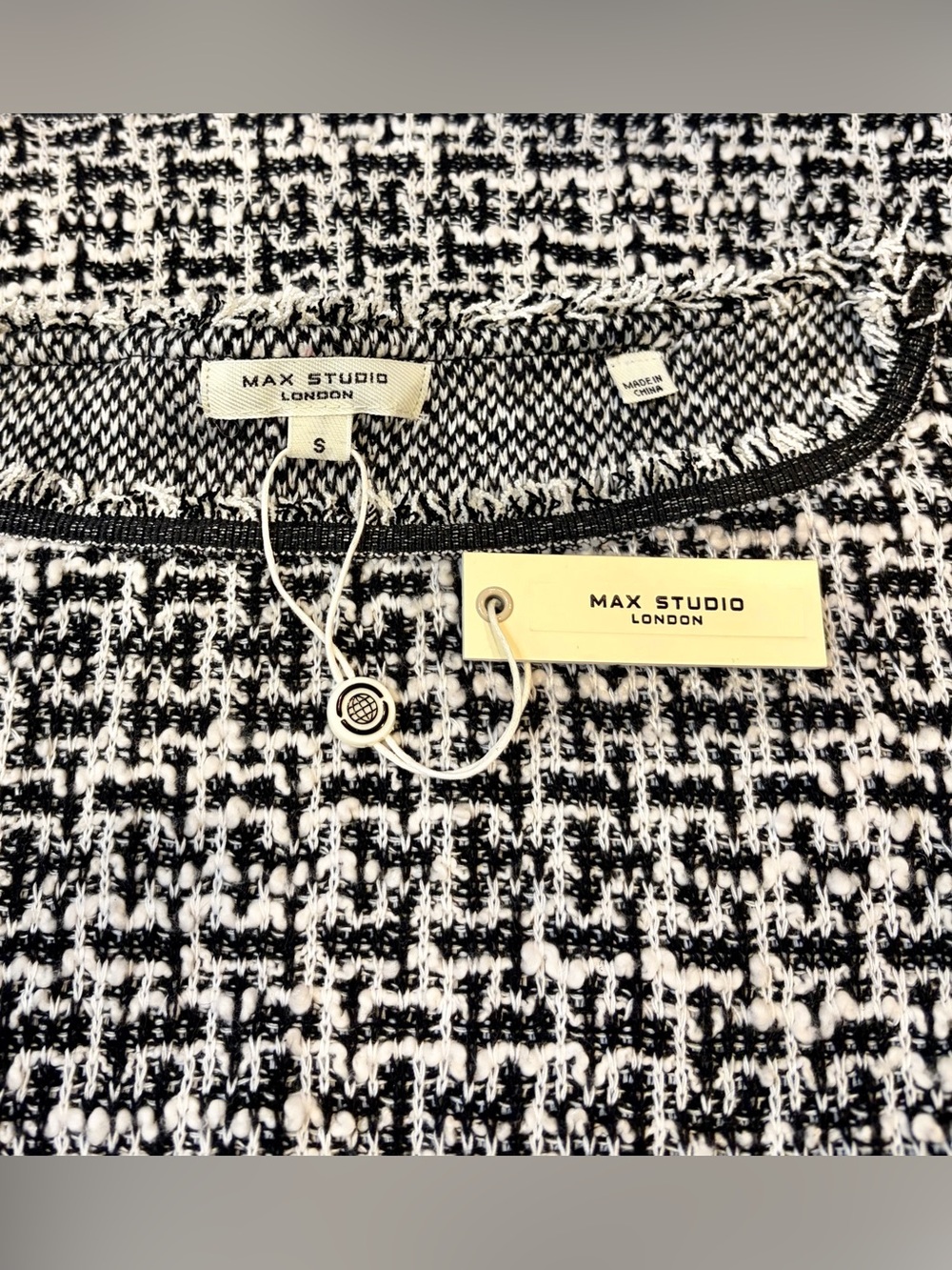NWT MAX STUDIO LONDON Black & White Tweed Sleeveless Top Women’s Size Small - Picture 4 of 7